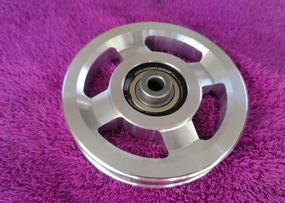 Колеса шкива веревочки провода спортзала 89mm 114mm отполировали